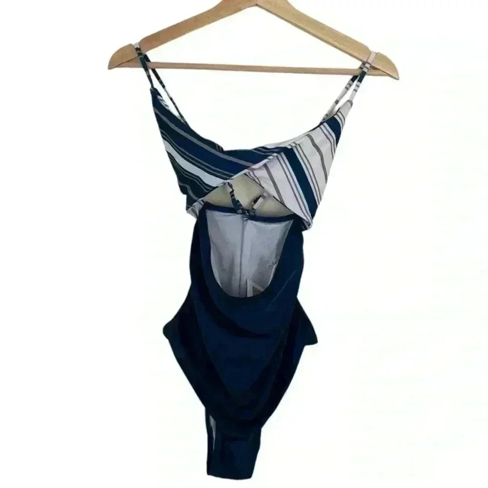 CUPSHE Striped Cutout Swim Suit